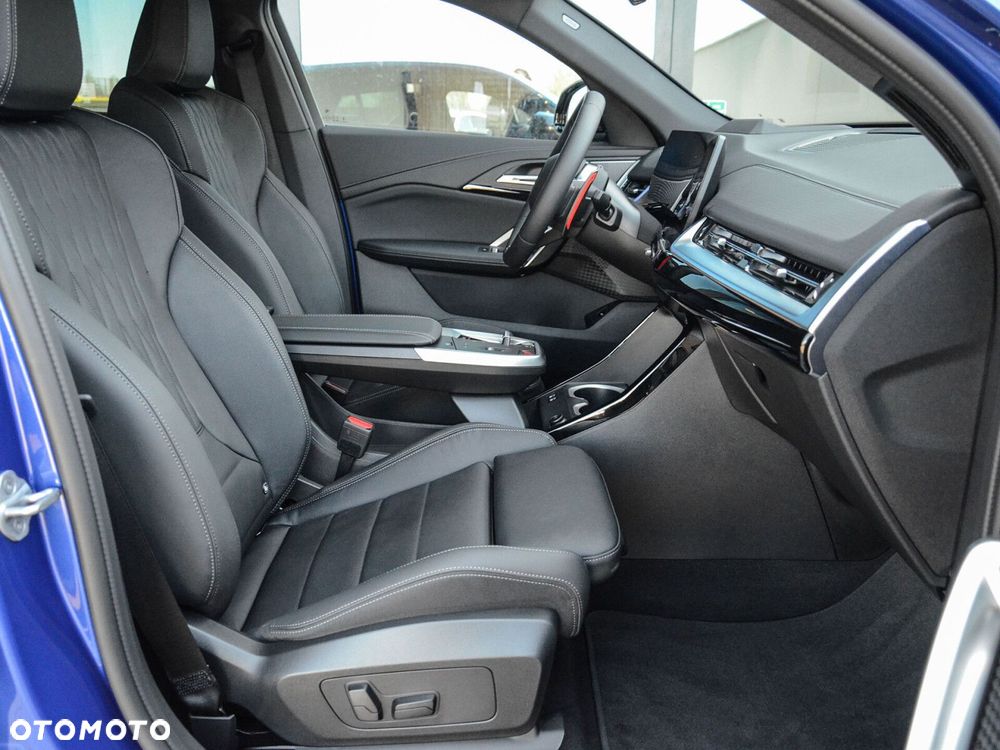 BMW X2 - 33