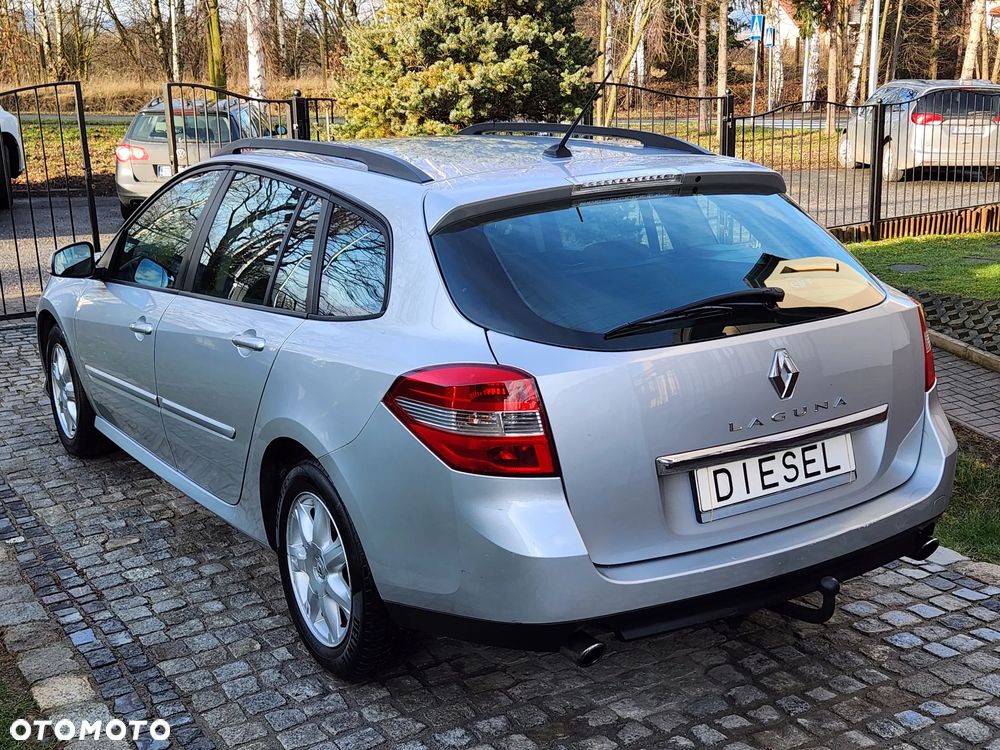 Renault Laguna - 2