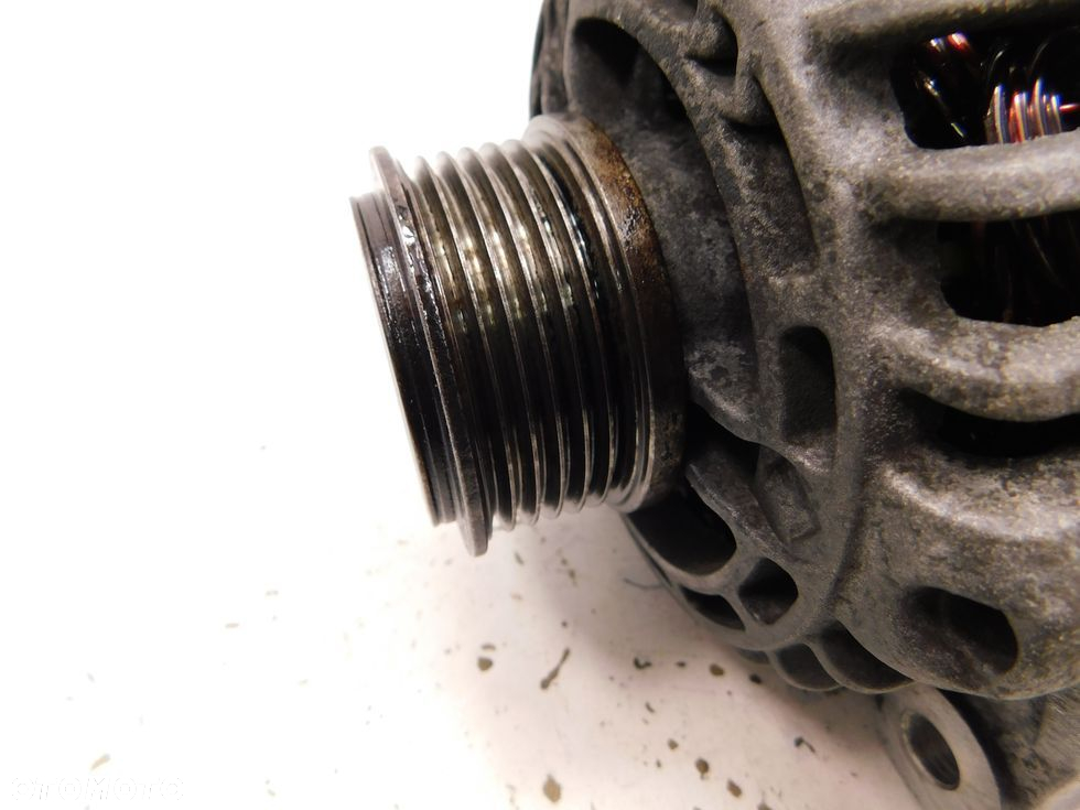 Alternator Opel Zafira B 1.9 CDTI 150 Astra H III Vectra C Saab 93 95 - 2