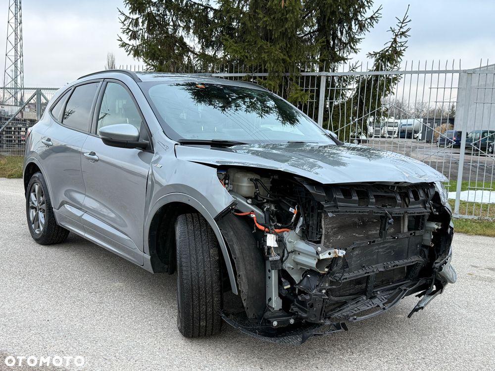 Ford Kuga 2.5 Duratec PHEV ST-LINE X - 4