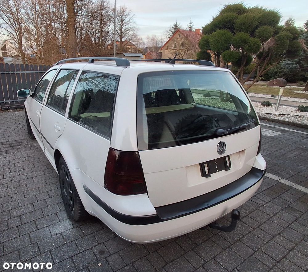Volkswagen Golf 1.9 TDI Comfortline - 6