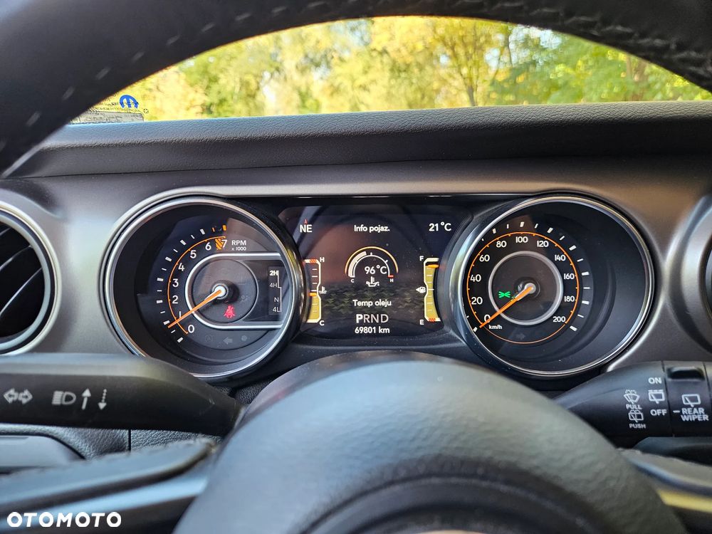 Jeep Wrangler 2020 photo 2