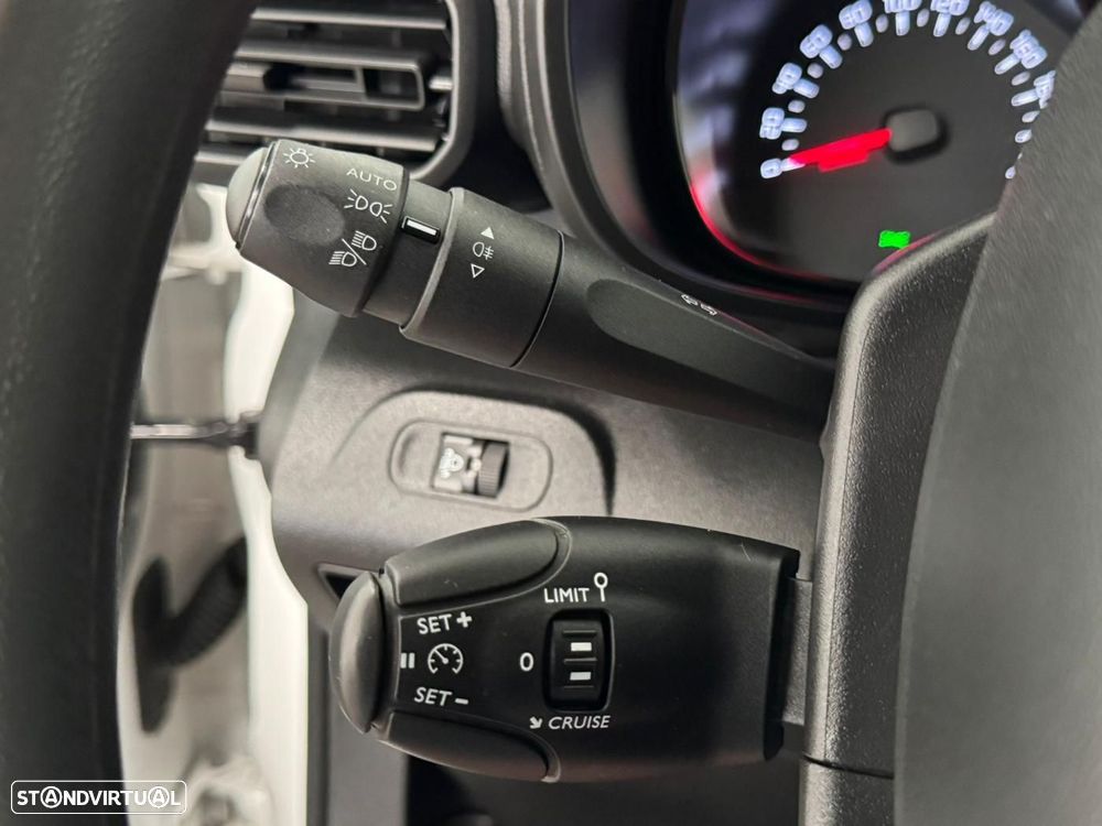 Toyota Proace City - 17