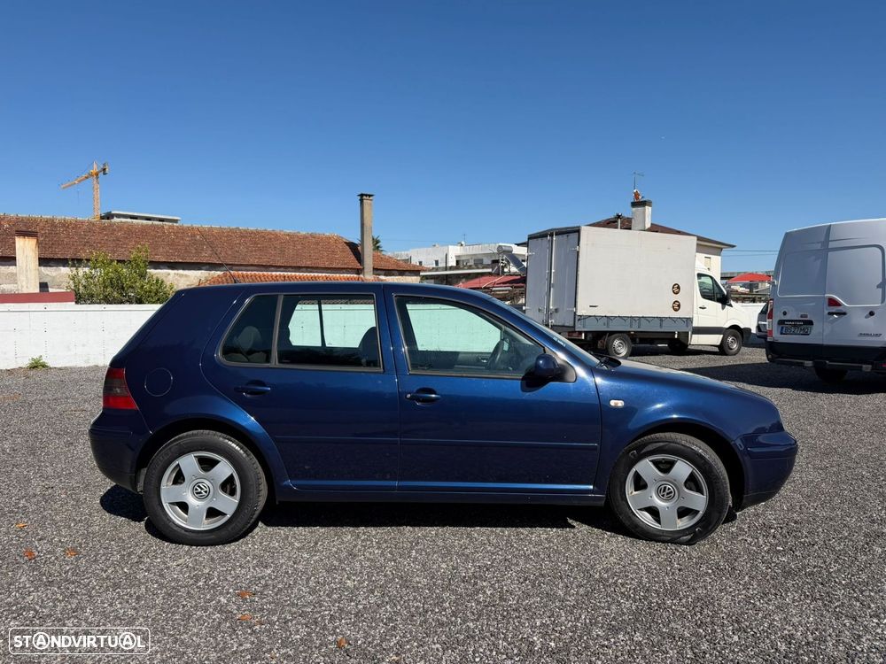 VW Golf 1.9 TDi Highline - 10