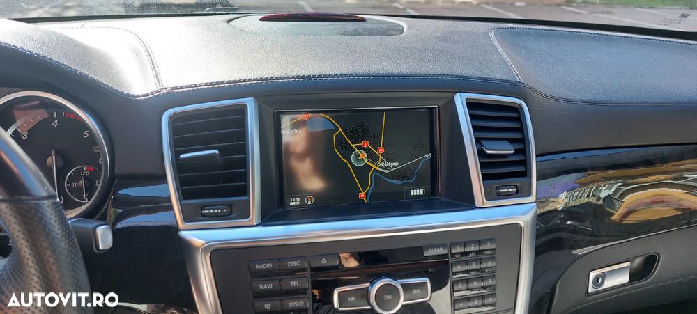 Mercedes-Benz ML - 11