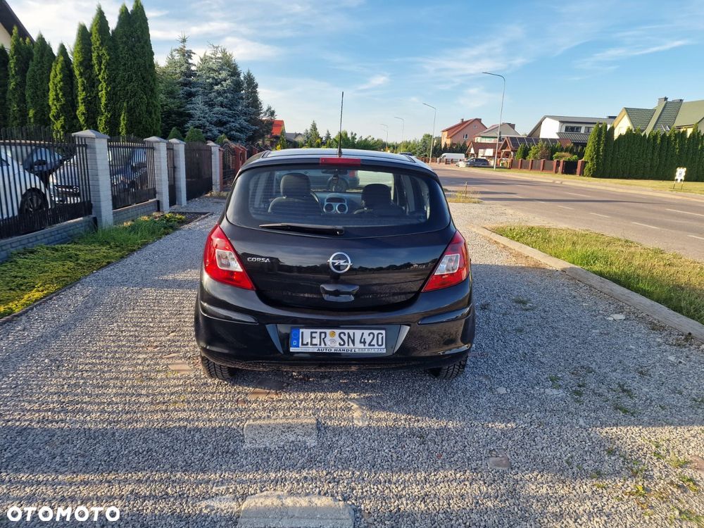 Opel Corsa - 11