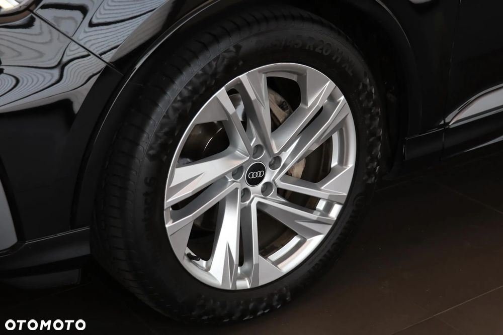 Audi Q7 - 3