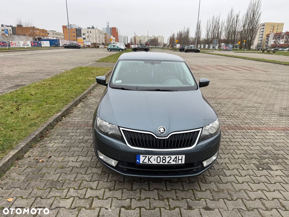 Skoda RAPID Spb 1.2 TSI Active - 2