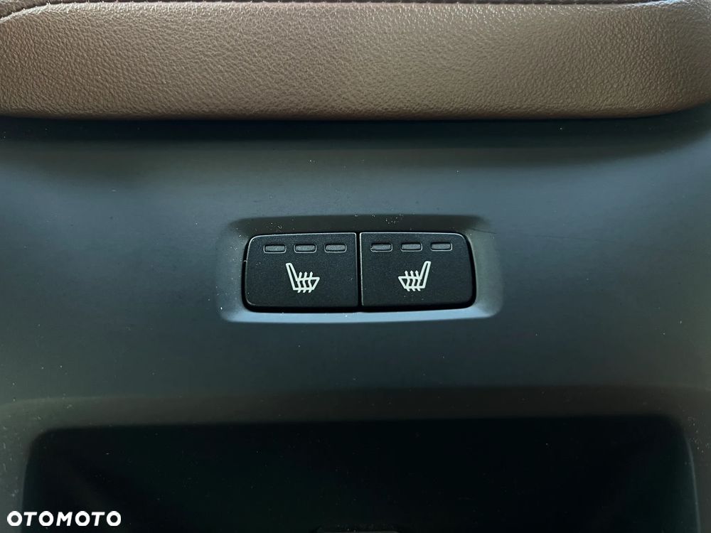 Volvo XC 60 - 20