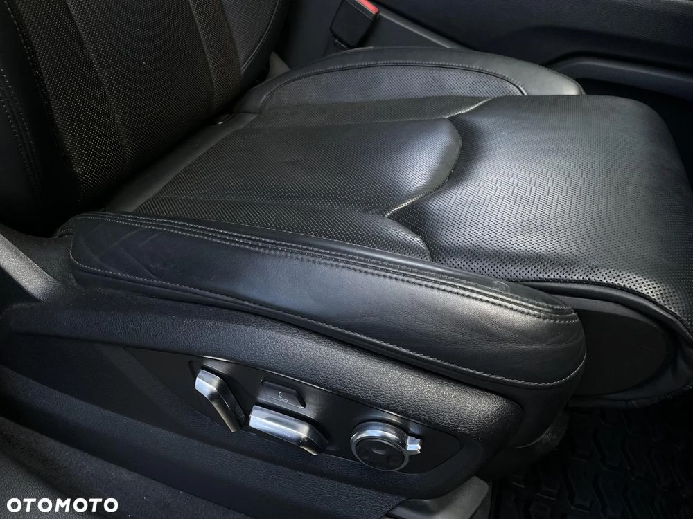 Audi SQ7 4.0 TDI Quattro Tiptronic - 23