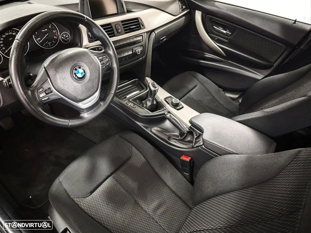 BMW 316 d - 17