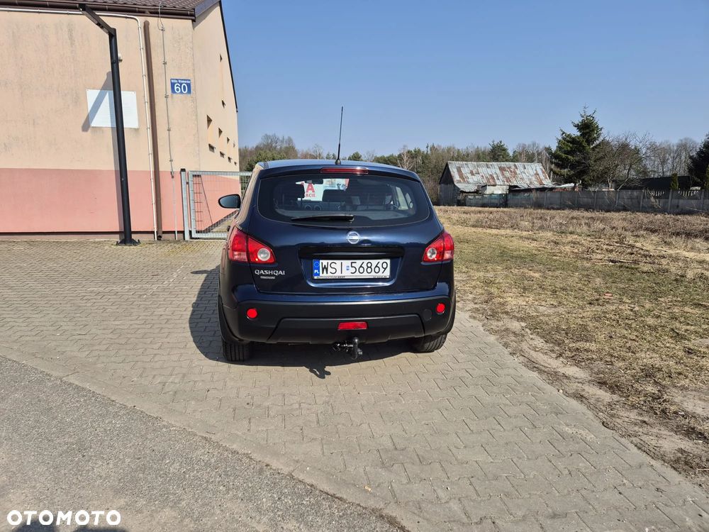 Nissan Qashqai 1.6 Visia - 16