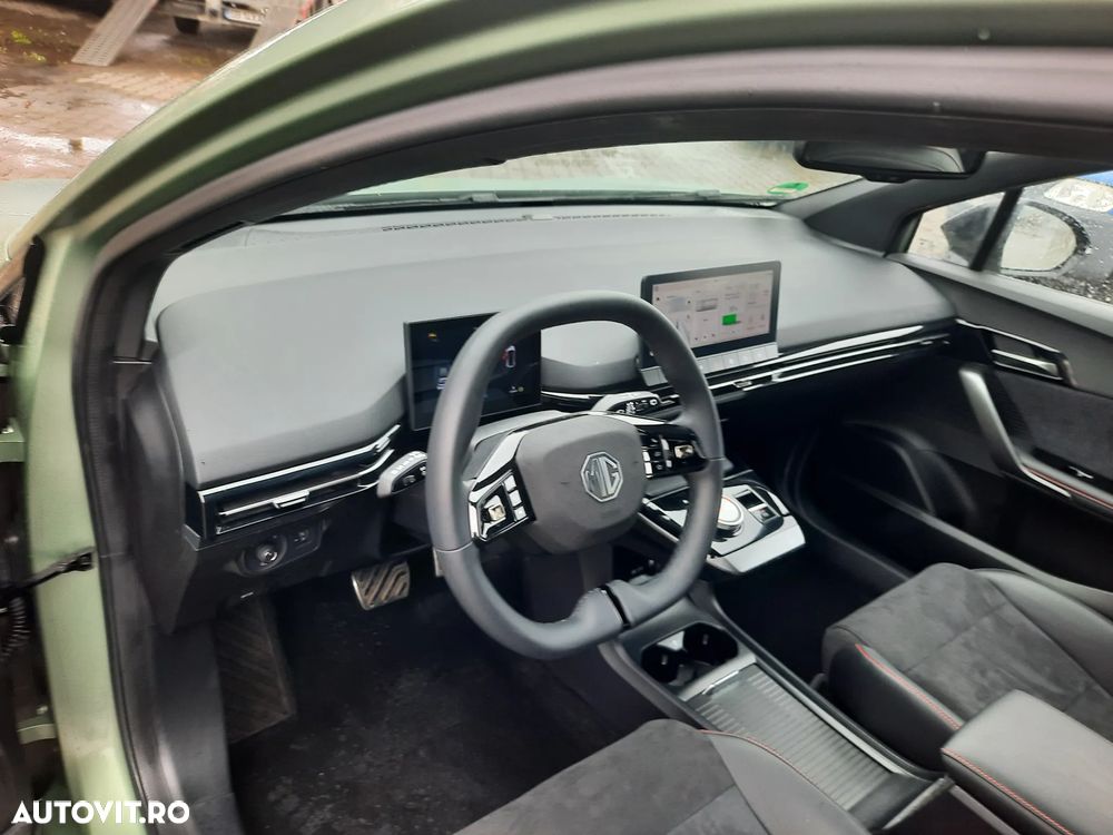 MG MG4 EV 64 kWh XPower - 18