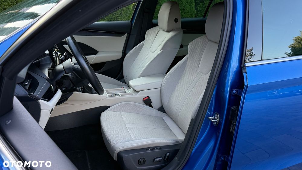Skoda Octavia 1.5 TSI Edition Plus - 32