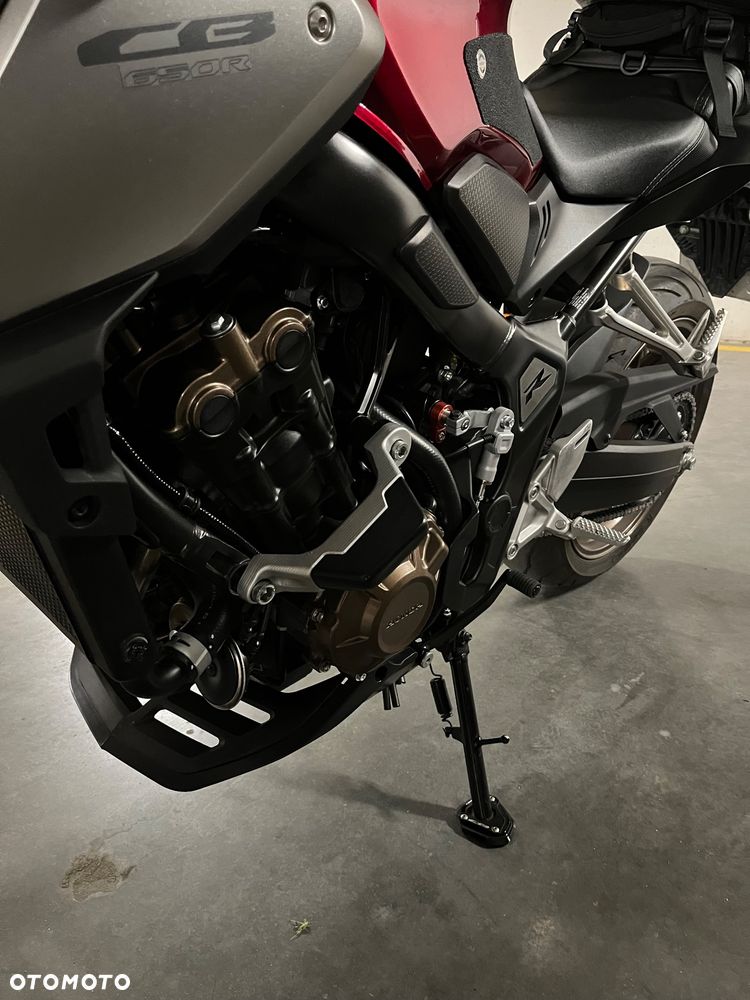 Honda CB - 2