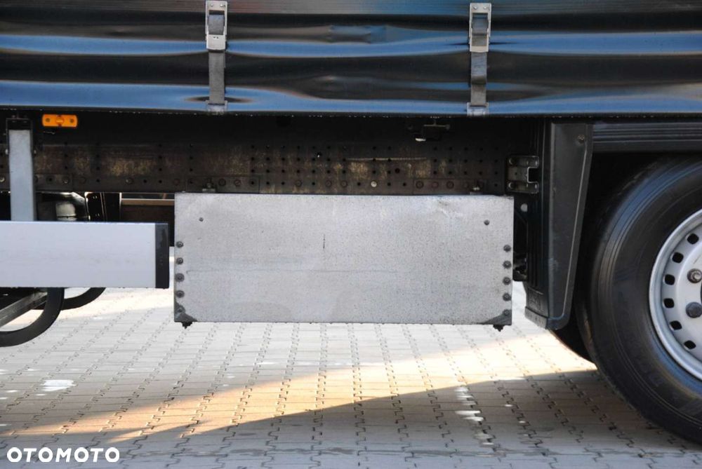 Schmitz Cargobull Varios Mega, podnoszony dach - 12