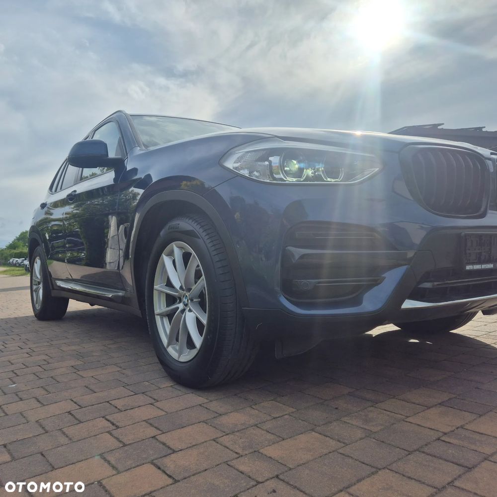 BMW X3 sDrive18d MHEV Business Edition - 25