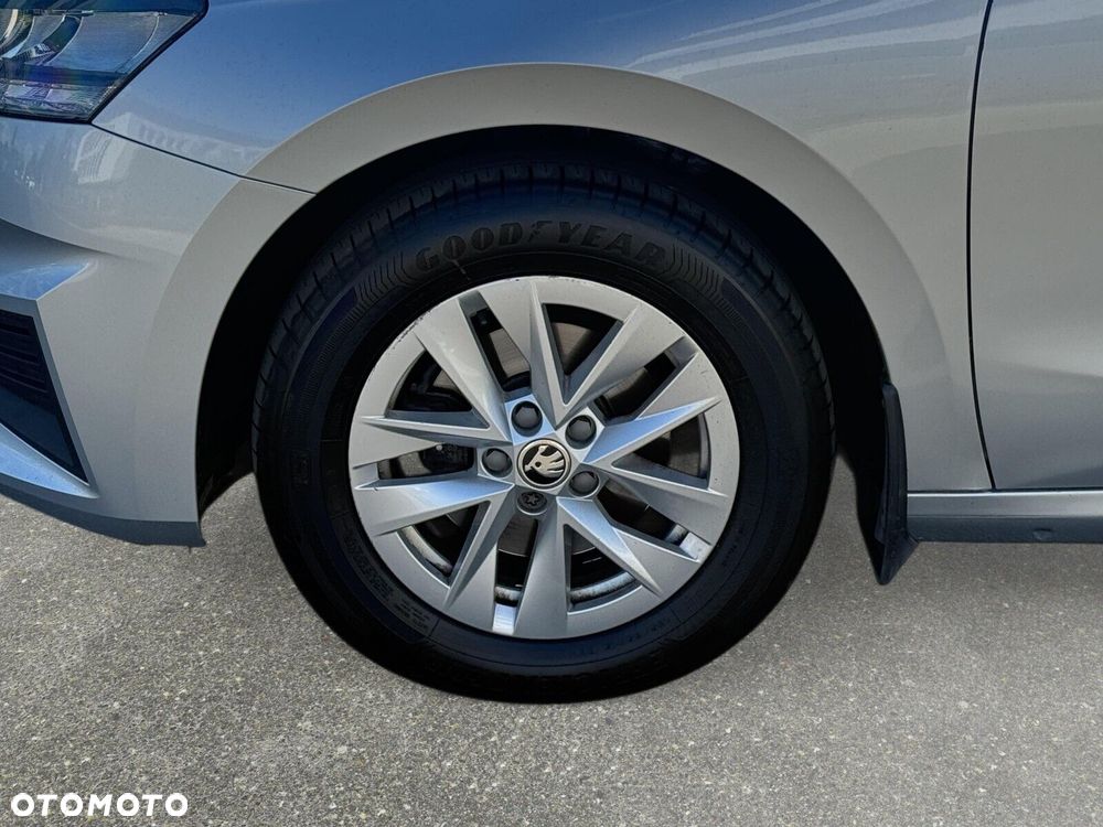 Skoda Fabia 1.0 TSI Ambition - 9