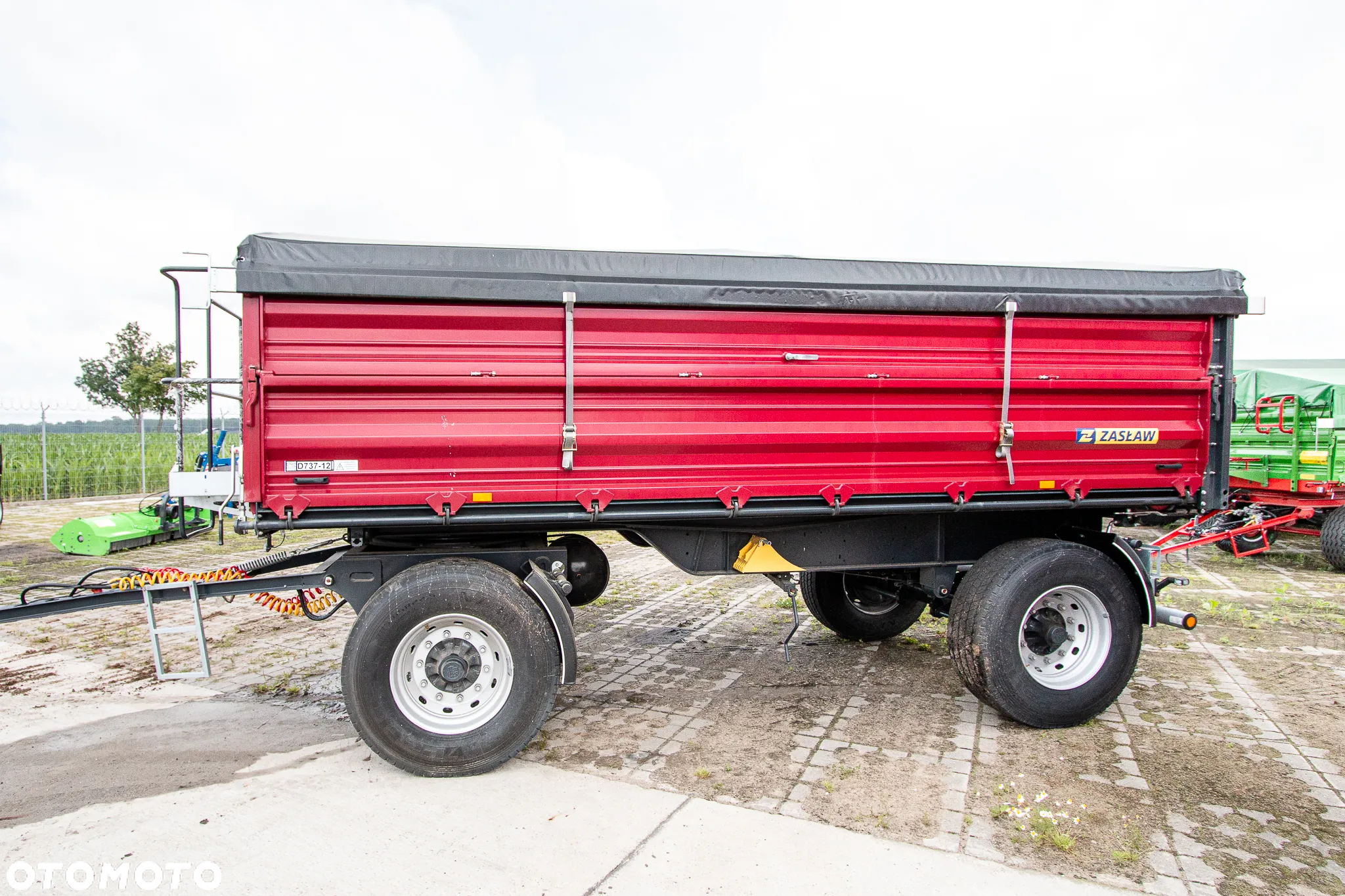 Zaslaw D 737-12 - 4