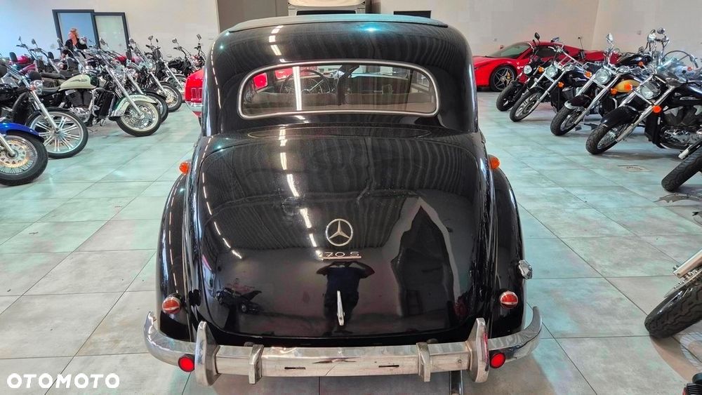 Mercedes-Benz Inny - 23