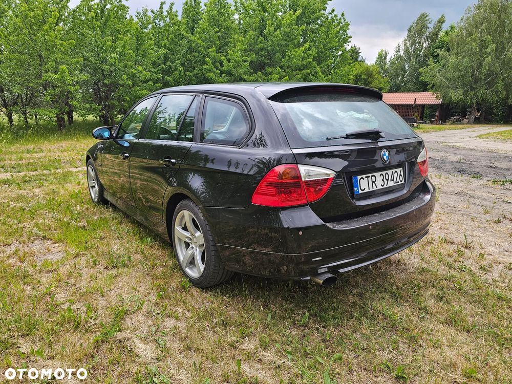 BMW Seria 3 318d - 6