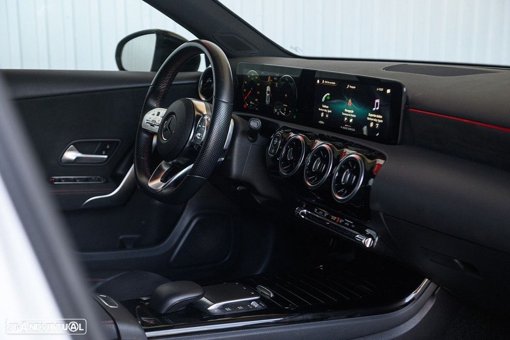 Mercedes-Benz A 180 d AMG Line Aut. - 22