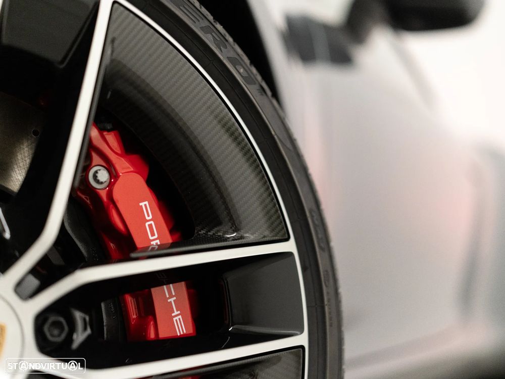 Porsche 911 (992) Carrera GTS PDK - 11