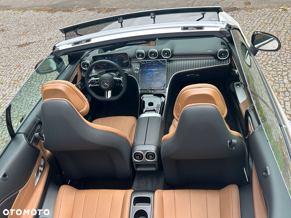 Mercedes-Benz CLE - 19