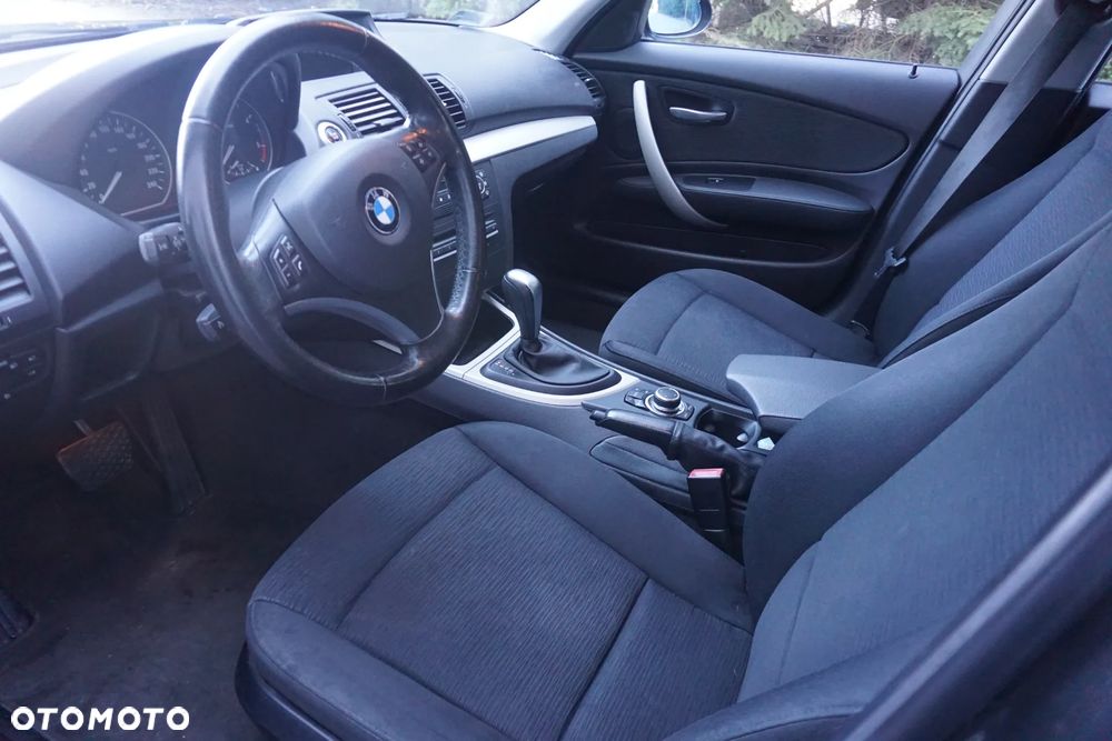 BMW Seria 1 118d DPF - 29