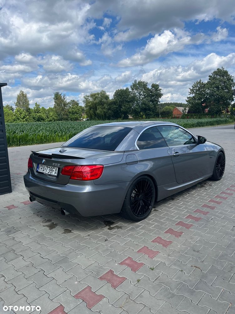 BMW Seria 3 335i M Sport Edition - 12