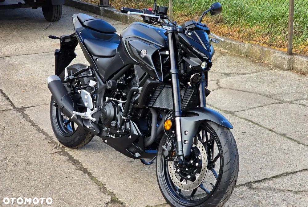 Yamaha MT - 3