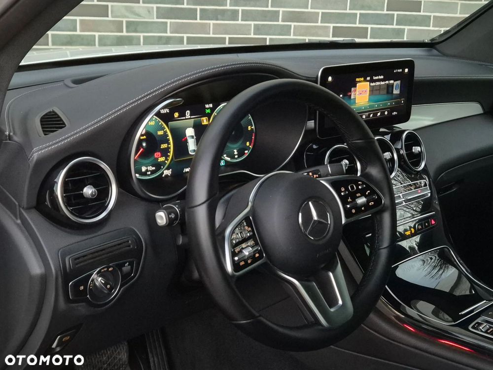 Mercedes-Benz GLC 300 d 4Matic 9G-TRONIC AMG Line - 15
