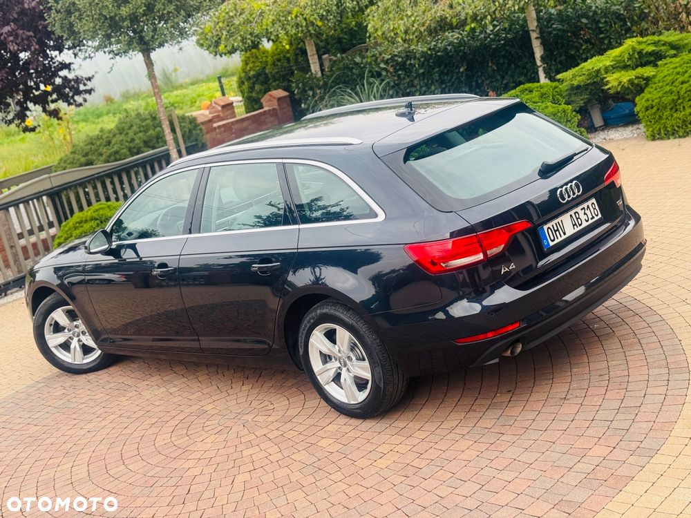 Audi A4 Avant 35 TDI S tronic design - 19