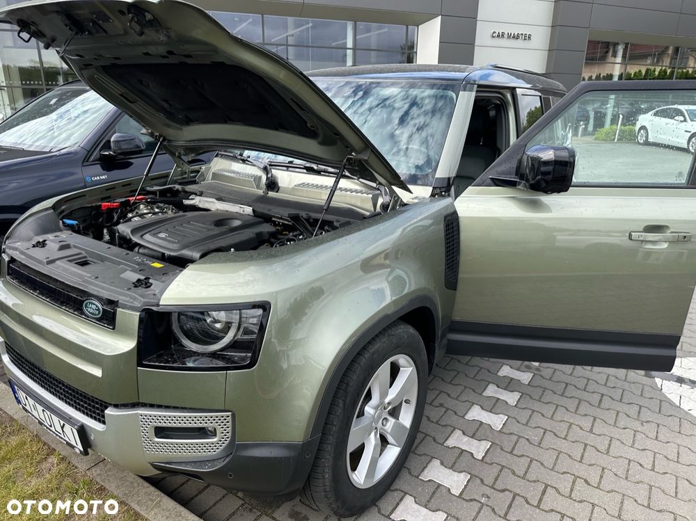 Land Rover Defender 2.0 D240 First Edition - 6