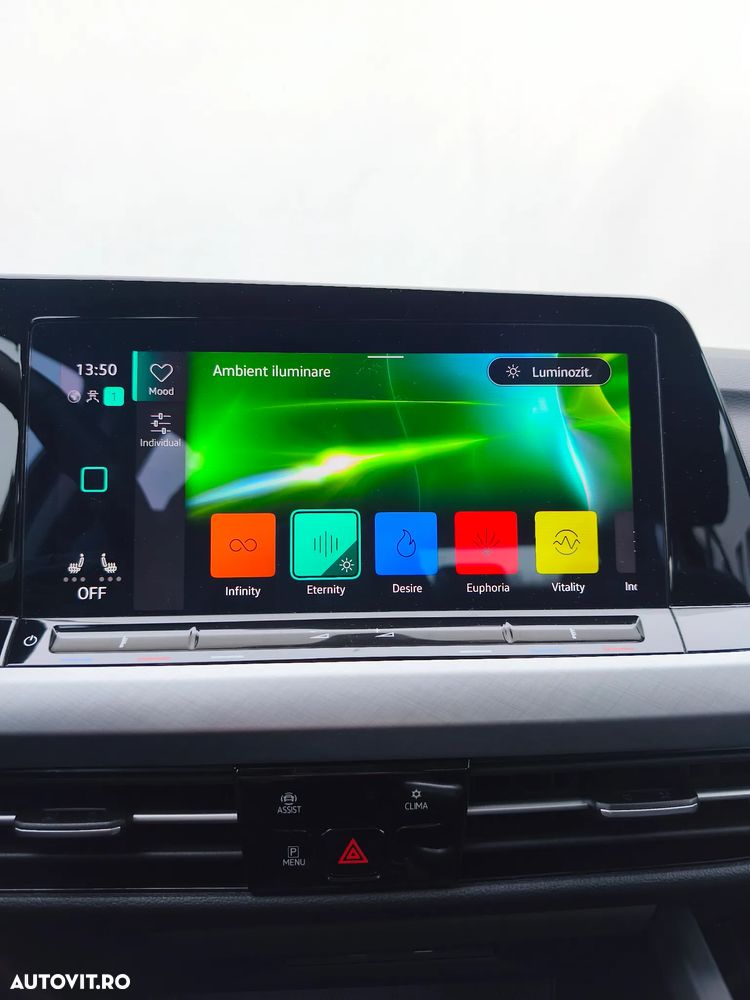 Volkswagen Golf 2.0 TDI 116CP Life - 13