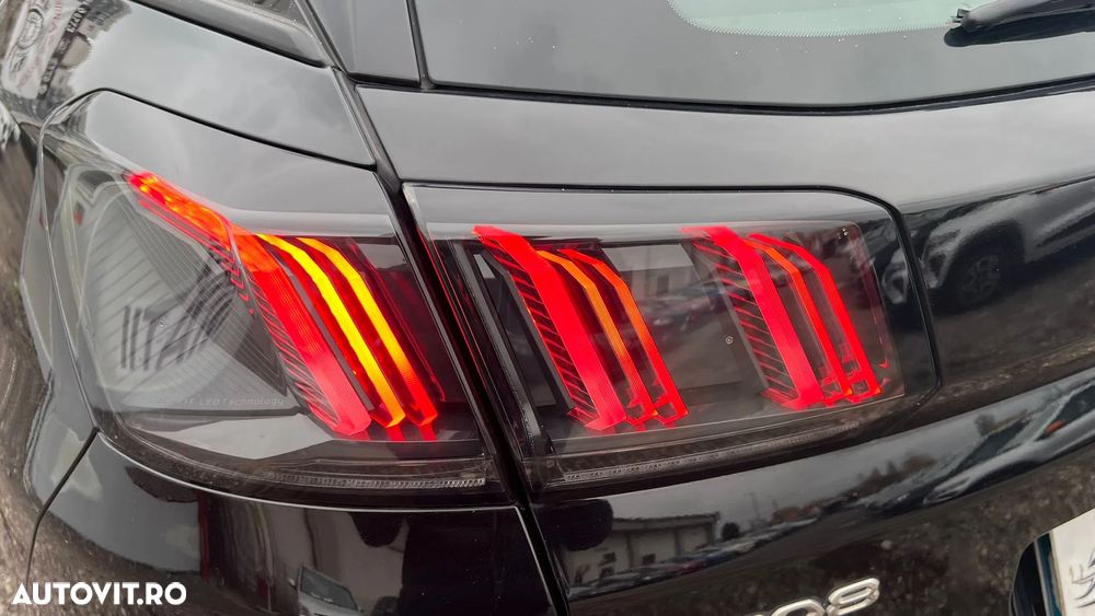 Peugeot 3008 - 25