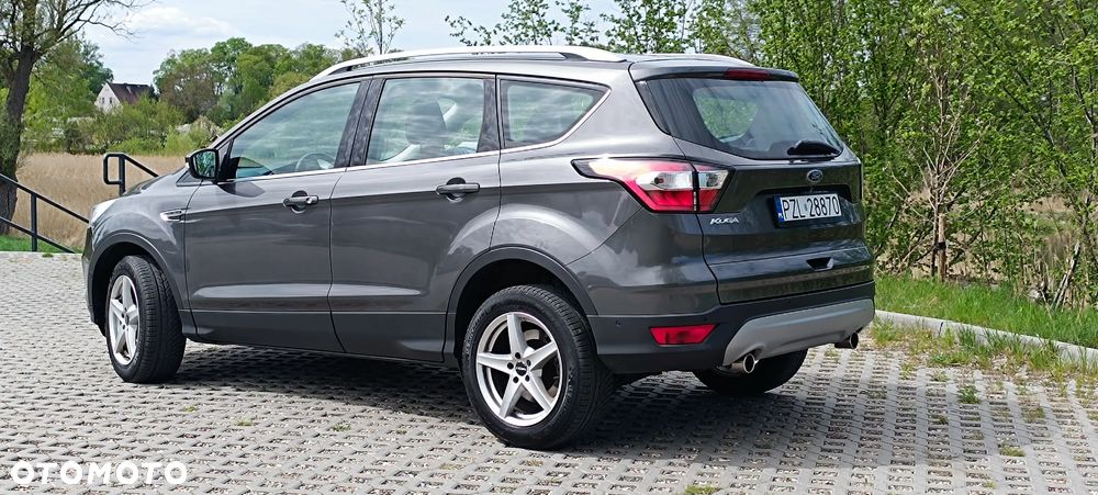 Ford Kuga 1.5 EcoBoost FWD Trend - 4