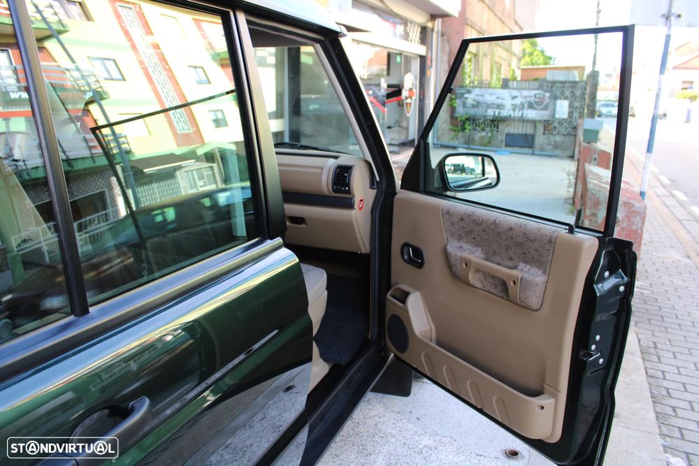 Land Rover Discovery 2.5 TD5 - 31