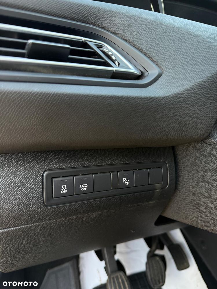 Peugeot 308 BlueHDi 150 Stop & Start Business-Line - 7
