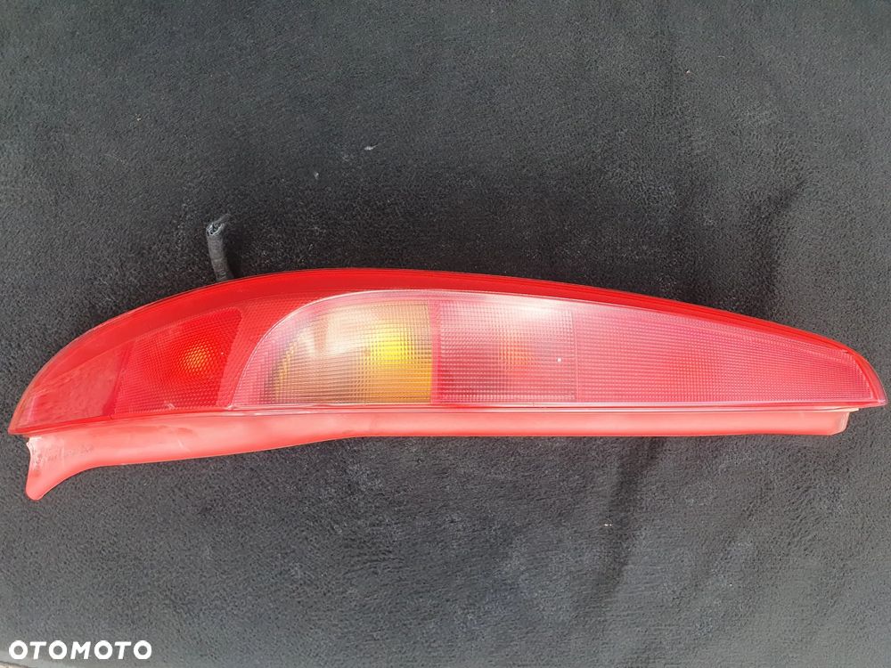 FIAT PUNTO II LAMPA TYLNA LEWA LEWY TYŁ 468178040 - 3