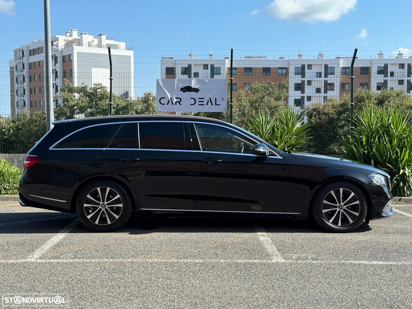 Mercedes-Benz E 200 d Exclusive Line - 4