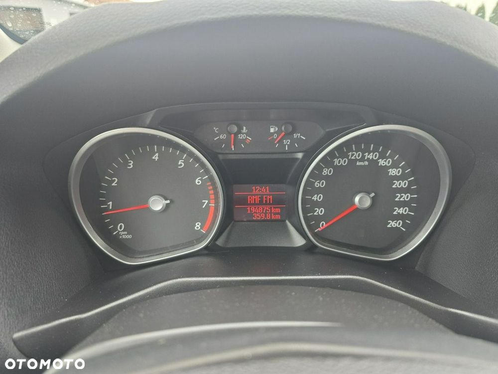 Ford Mondeo - 24