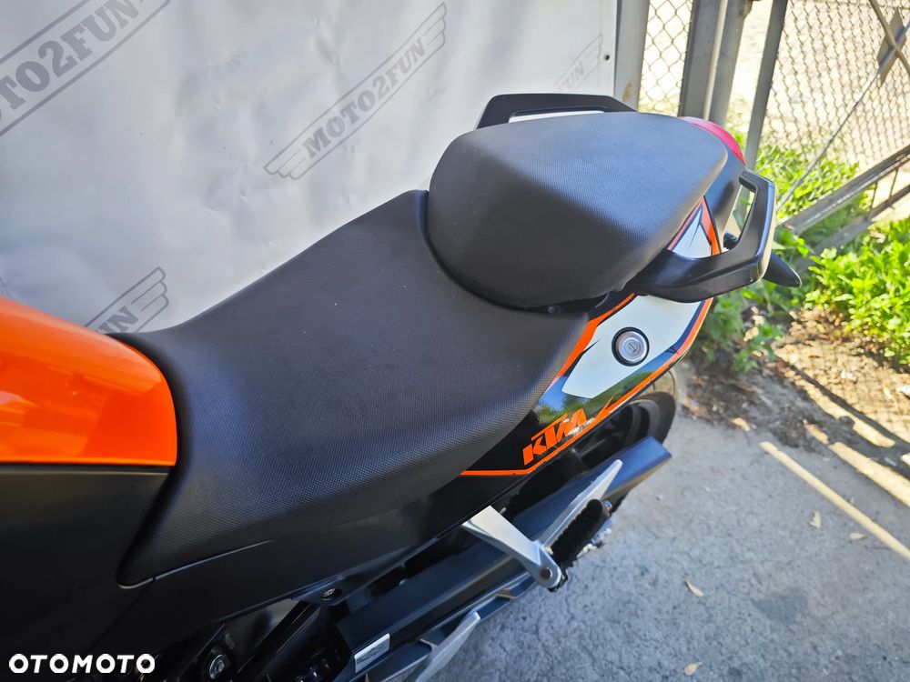 KTM Duke 125 - 13