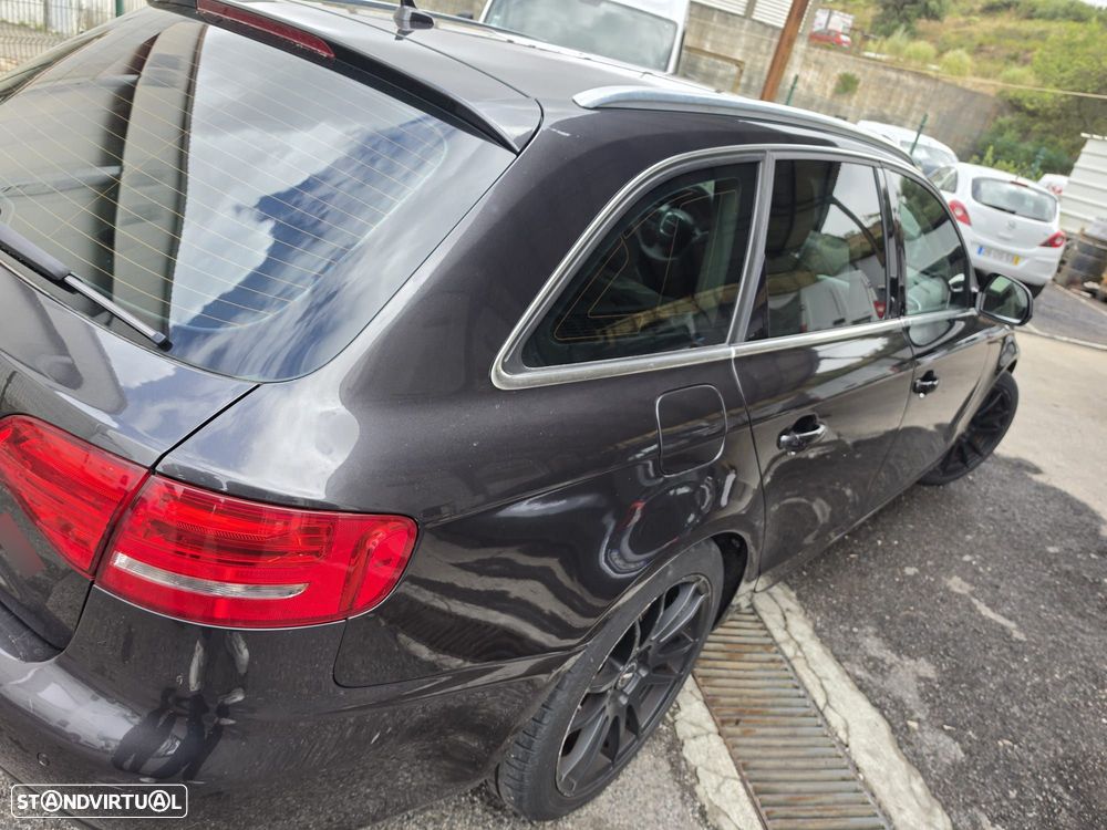 Audi A4 Avant 2.0 TDI Advance Multitronic - 9