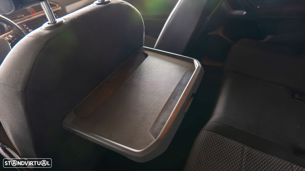 VW Tiguan Allspace 2.0 TDI Confortline DSG - 31