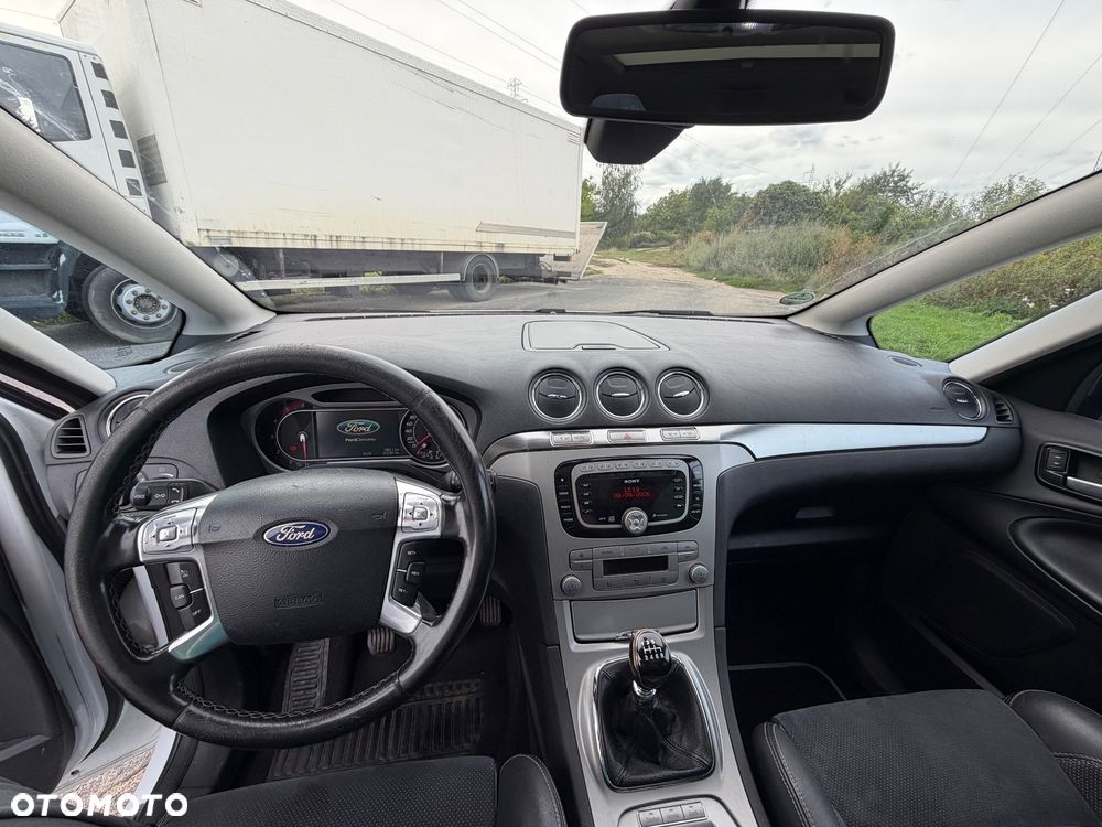 Ford S-Max 2.2 TDCi DPF Titanium - 11