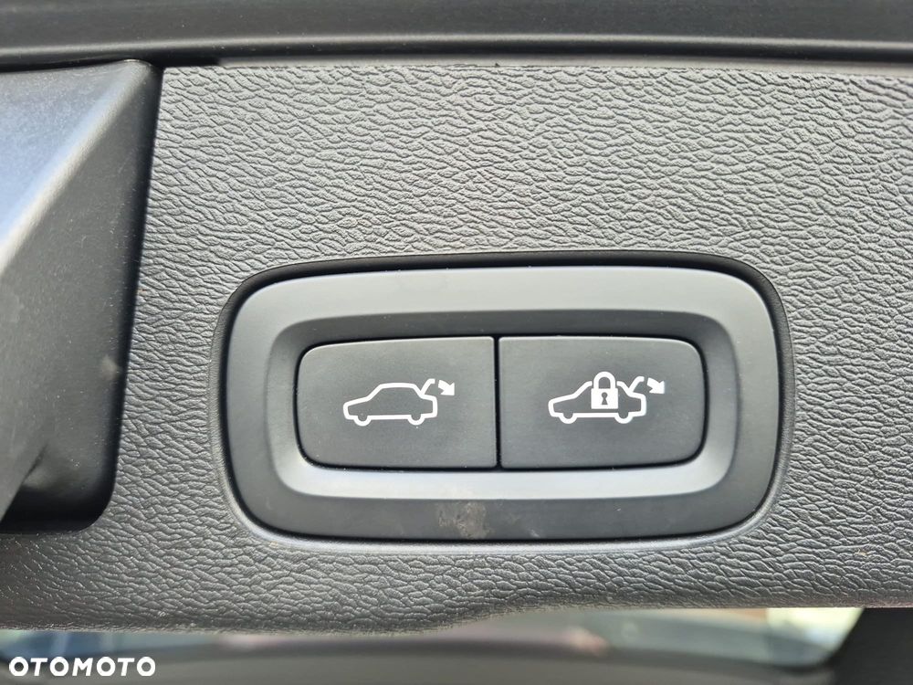 Volvo XC 60 B4 D Geartronic Inscription - 40