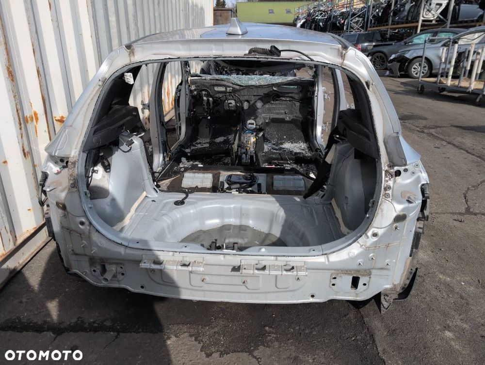 KAROSERIA ĆWIARTKA BŁOTNIK PRÓG DACH PODŁUŻNICA  KIA CEED (CD) 2018 - 2022 1.6 CRDi 115 85 kW - 5