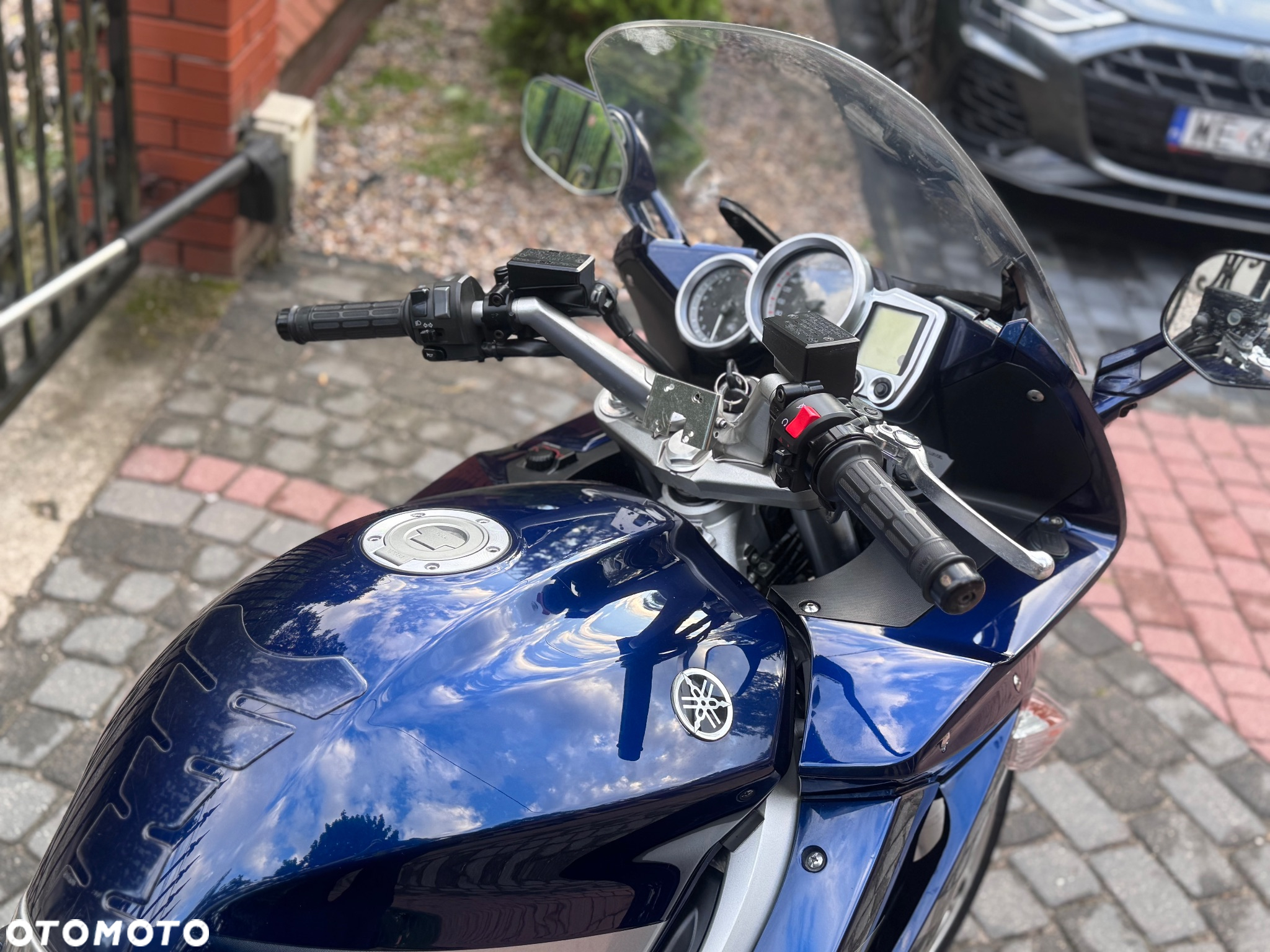 Yamaha FJR - 14