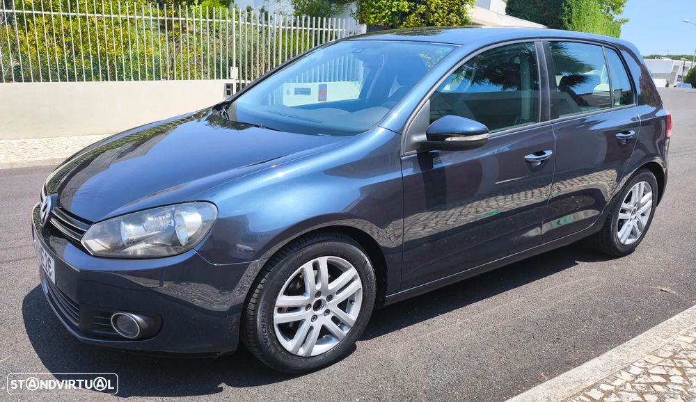 VW Golf 2.0 TDi Confortline - 29